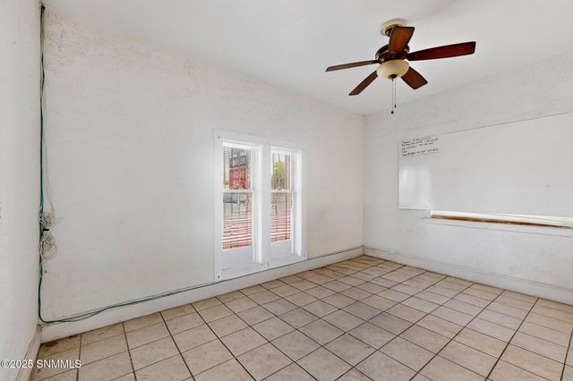 446 S San Pedro Street, Las Cruces, NM 88001