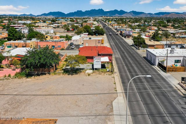 446 S San Pedro Street, Las Cruces, NM 88001