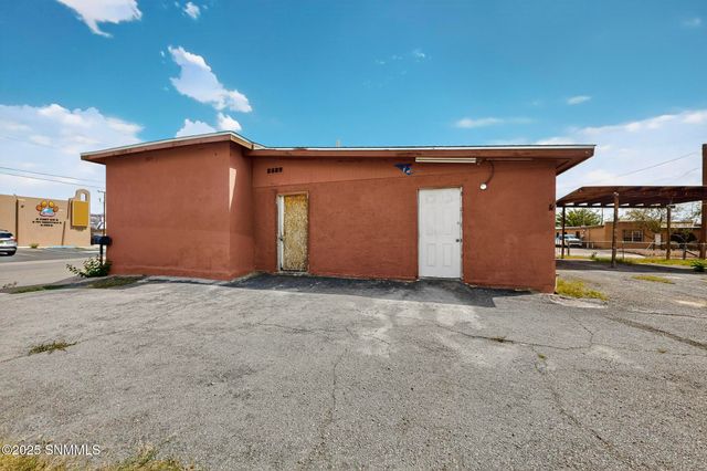 446 S San Pedro Street, Las Cruces, NM 88001