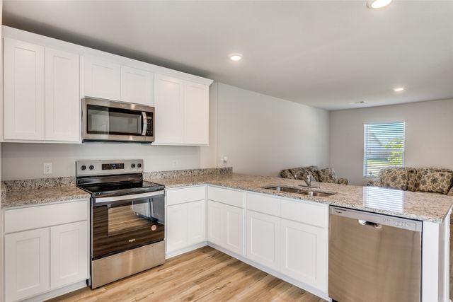 107 Annabelle Street, Cleburne, TX 76031