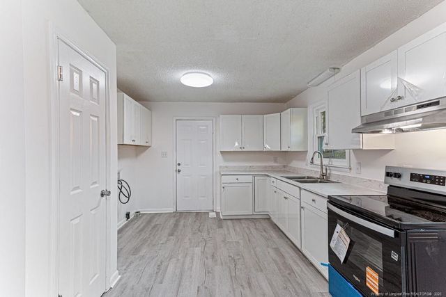 922 Rancho Drive, Fayetteville, NC 28303