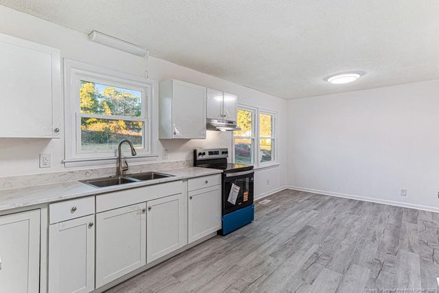 922 Rancho Drive, Fayetteville, NC 28303