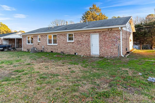 922 Rancho Drive, Fayetteville, NC 28303