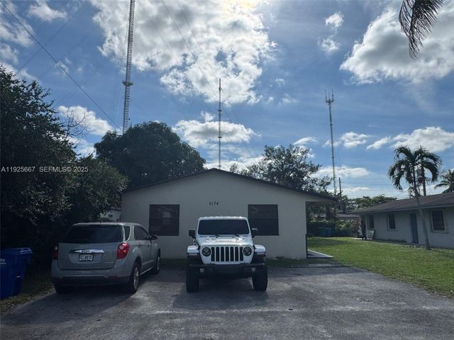 6134 SW 40th Ct, Miramar, FL 33023