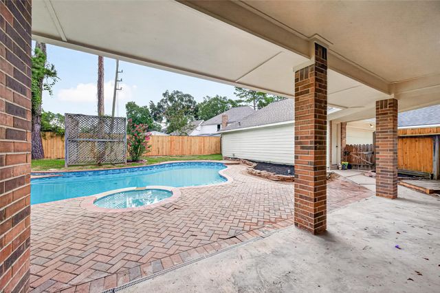12514 Leytonstone Street, Tomball, TX 77377