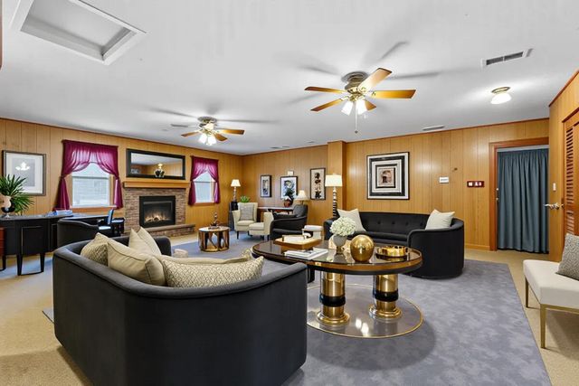 3218 7TH Avenue, Council Bluffs, IA 51501