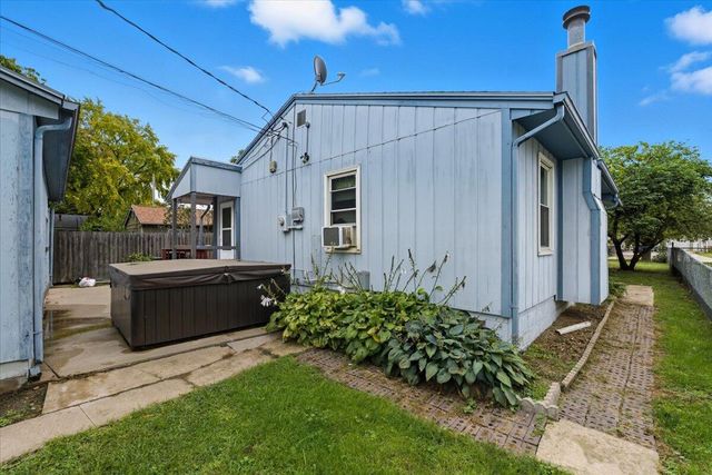 3218 7TH Avenue, Council Bluffs, IA 51501