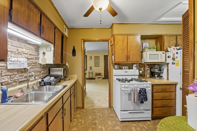 3218 7TH Avenue, Council Bluffs, IA 51501