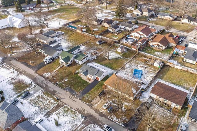 6218 W Penrod Road, Muncie, IN 47304