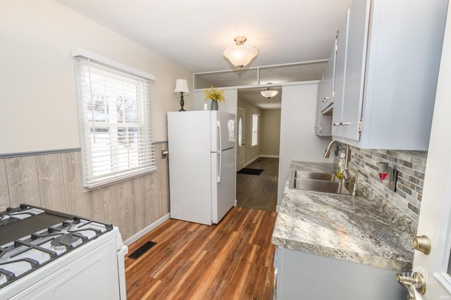 6218 W Penrod Road, Muncie, IN 47304