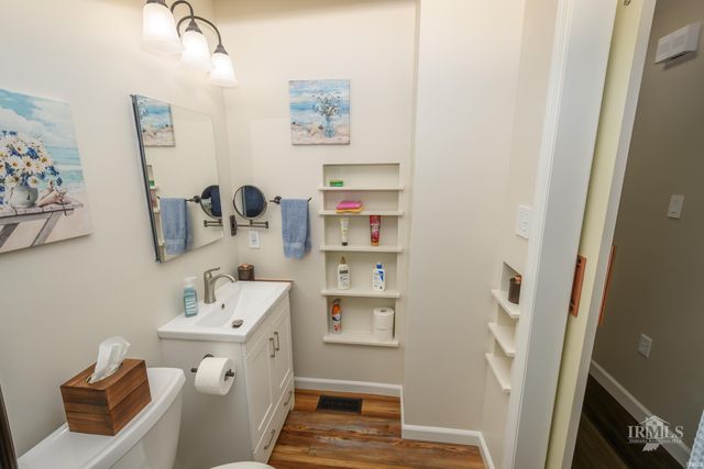 6218 W Penrod Road, Muncie, IN 47304