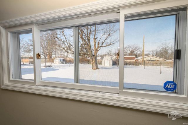 6218 W Penrod Road, Muncie, IN 47304