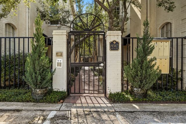 4517 Holland Avenue 105, Dallas, TX 75219