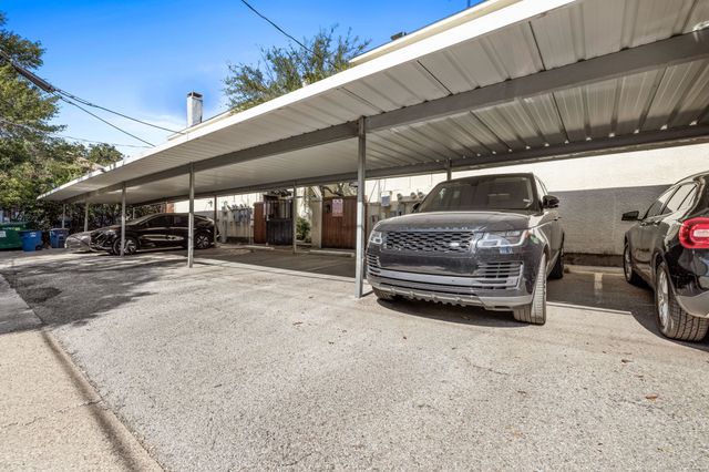 4517 Holland Avenue 105, Dallas, TX 75219