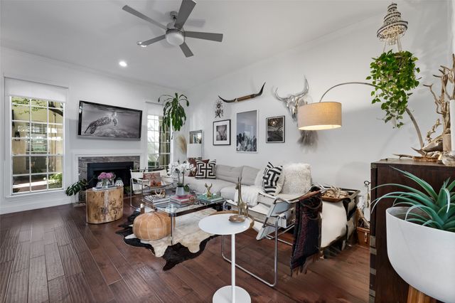 4517 Holland Avenue 105, Dallas, TX 75219