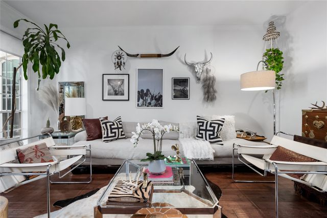 4517 Holland Avenue 105, Dallas, TX 75219