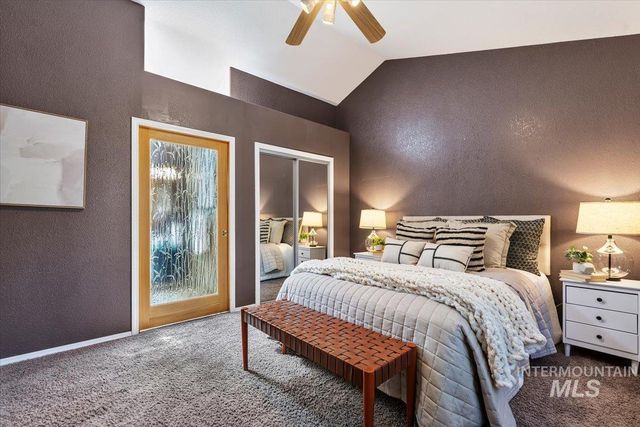 5695 S Kalmia, Boise, ID 83716