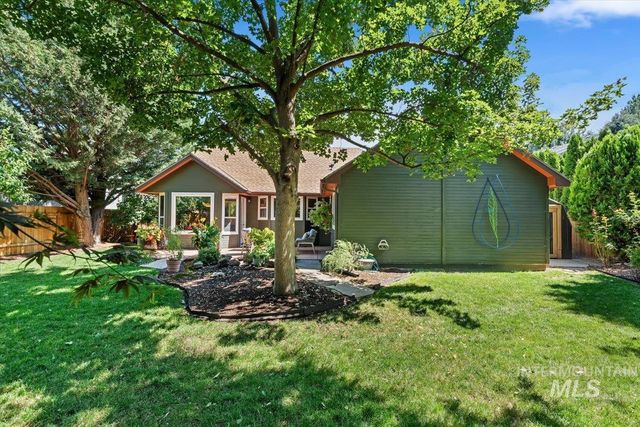 5695 S Kalmia, Boise, ID 83716