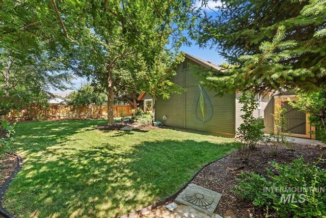 5695 S Kalmia, Boise, ID 83716