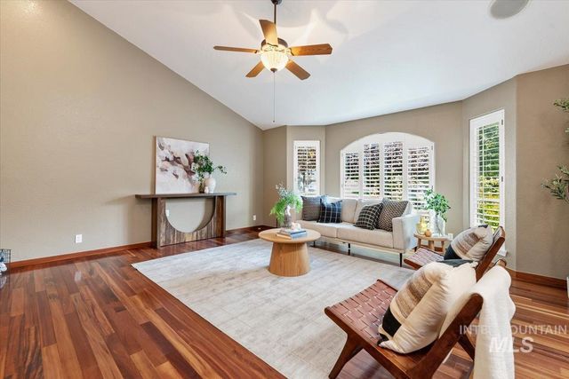 5695 S Kalmia, Boise, ID 83716