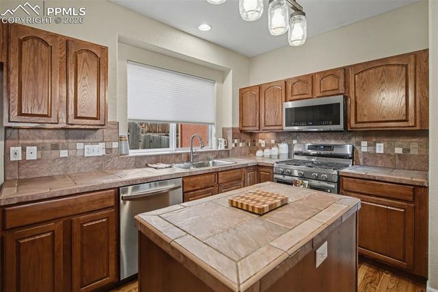 1354 Mirrillion Heights, Colorado Springs, CO 80904