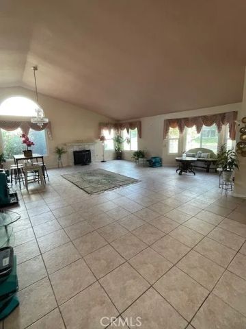 5175 Chapala Dr., Riverside, CA 92507