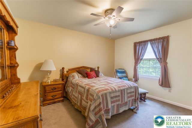4227 Bedford Drive, Bethlehem Twp, PA 18020