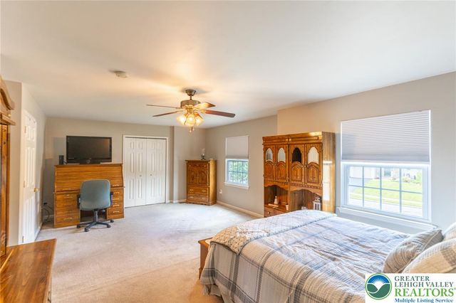 4227 Bedford Drive, Bethlehem Twp, PA 18020