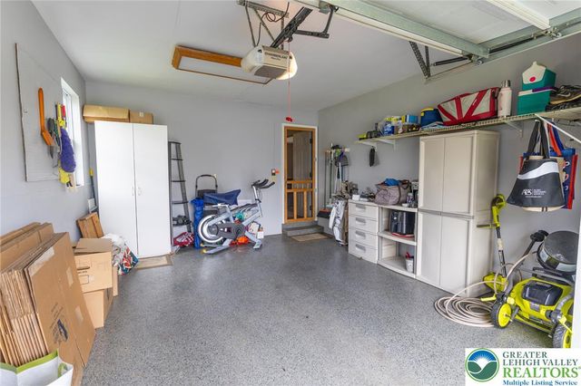 4227 Bedford Drive, Bethlehem Twp, PA 18020