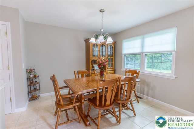 4227 Bedford Drive, Bethlehem Twp, PA 18020