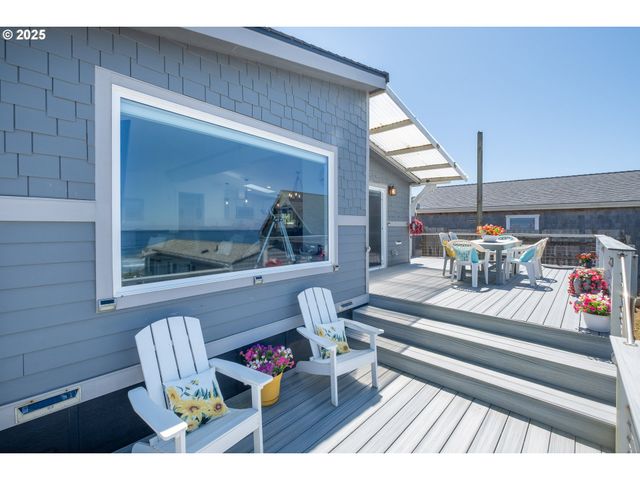 4875 N Highway 101 20, Depoe Bay, OR 97341