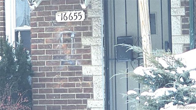 16655 Stansbury Street, Detroit, MI 48235