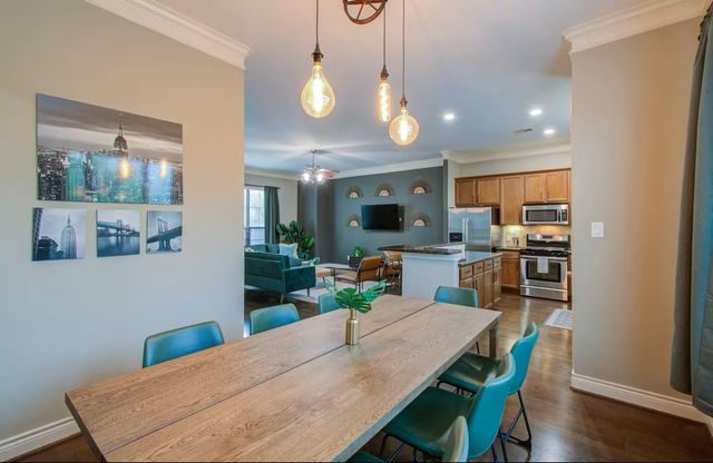 4001 Dallas Street A, Houston, TX 77023