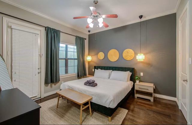 4001 Dallas Street A, Houston, TX 77023