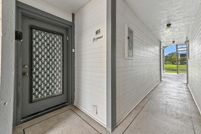 15445 Lakes Of Delray Boulevard 105, Delray Beach, FL 33484