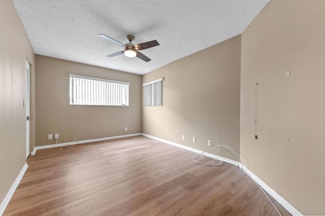 15445 Lakes Of Delray Boulevard 105, Delray Beach, FL 33484