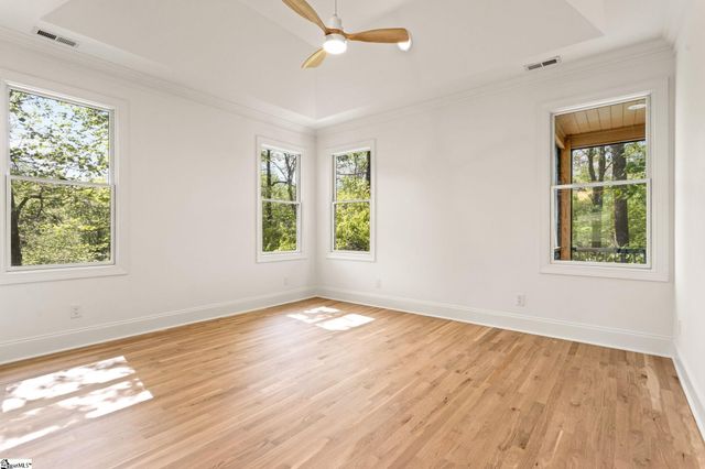 1 Touch Me Not Trail, Landrum, SC 29356