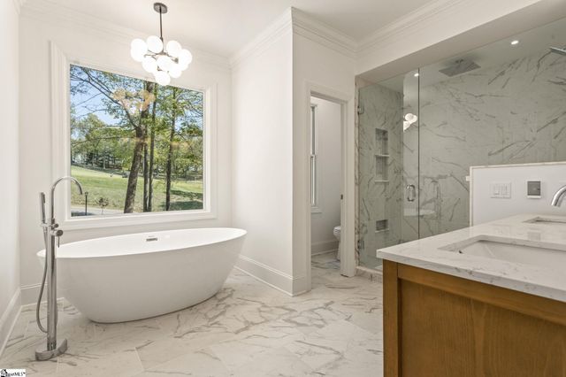 1 Touch Me Not Trail, Landrum, SC 29356