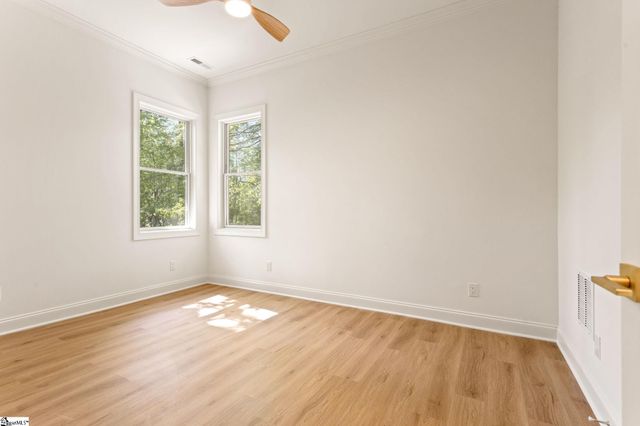 1 Touch Me Not Trail, Landrum, SC 29356