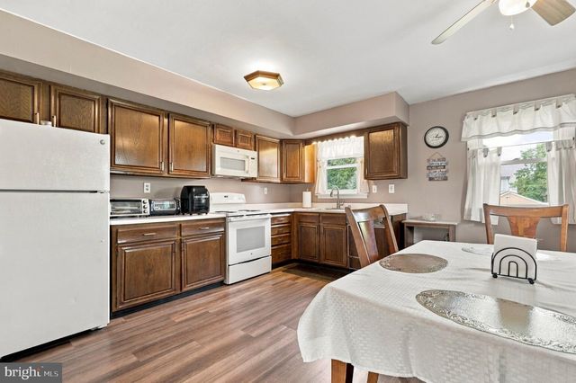 253 HIGHLAND AVE, Ambler, PA 19002