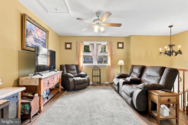 253 HIGHLAND AVE, Ambler, PA 19002