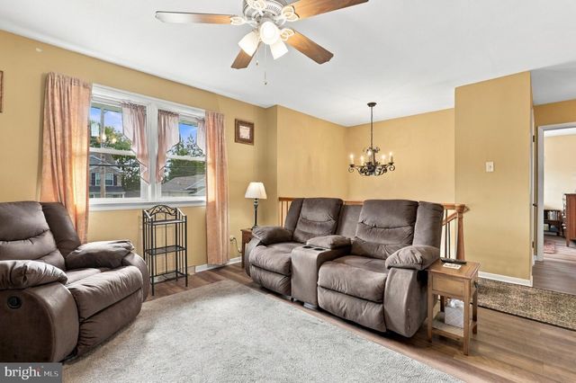 253 HIGHLAND AVE, Ambler, PA 19002
