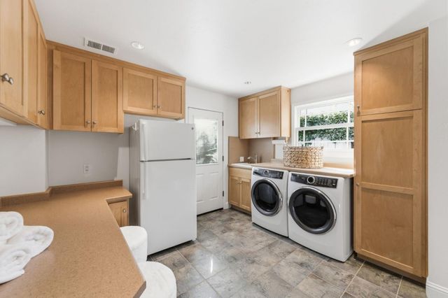 16508 Oleander Avenue, Los Gatos, CA 95032