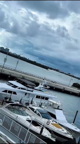 7904 West Dr 315, North Bay Village, FL 33141