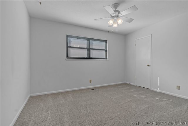 5847 S 67th East Avenue, Tulsa, OK 74145