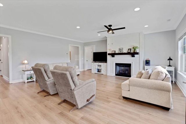 8794 Knolling Loop 43, Ooltewah, TN 37363