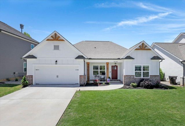 8794 Knolling Loop 43, Ooltewah, TN 37363