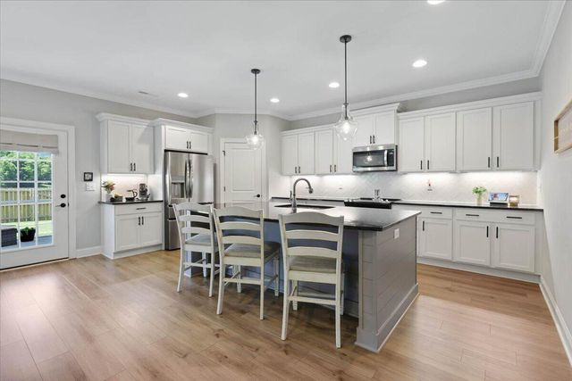 8794 Knolling Loop 43, Ooltewah, TN 37363