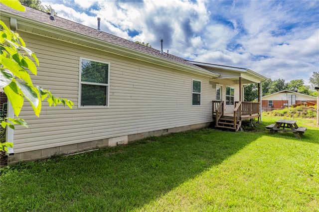 463 N Davis Street, Pea Ridge, AR 72751