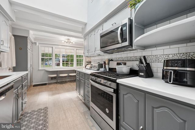 14007 MANORVALE RD, Rockville, MD 20853